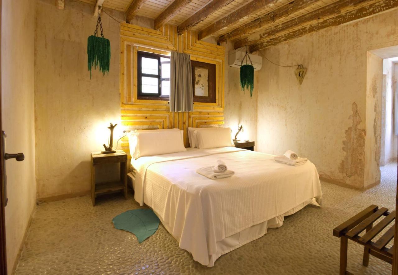 Boutique Hostal La Curandera De Salinas Sant Francesc de s'Estany Экстерьер фото