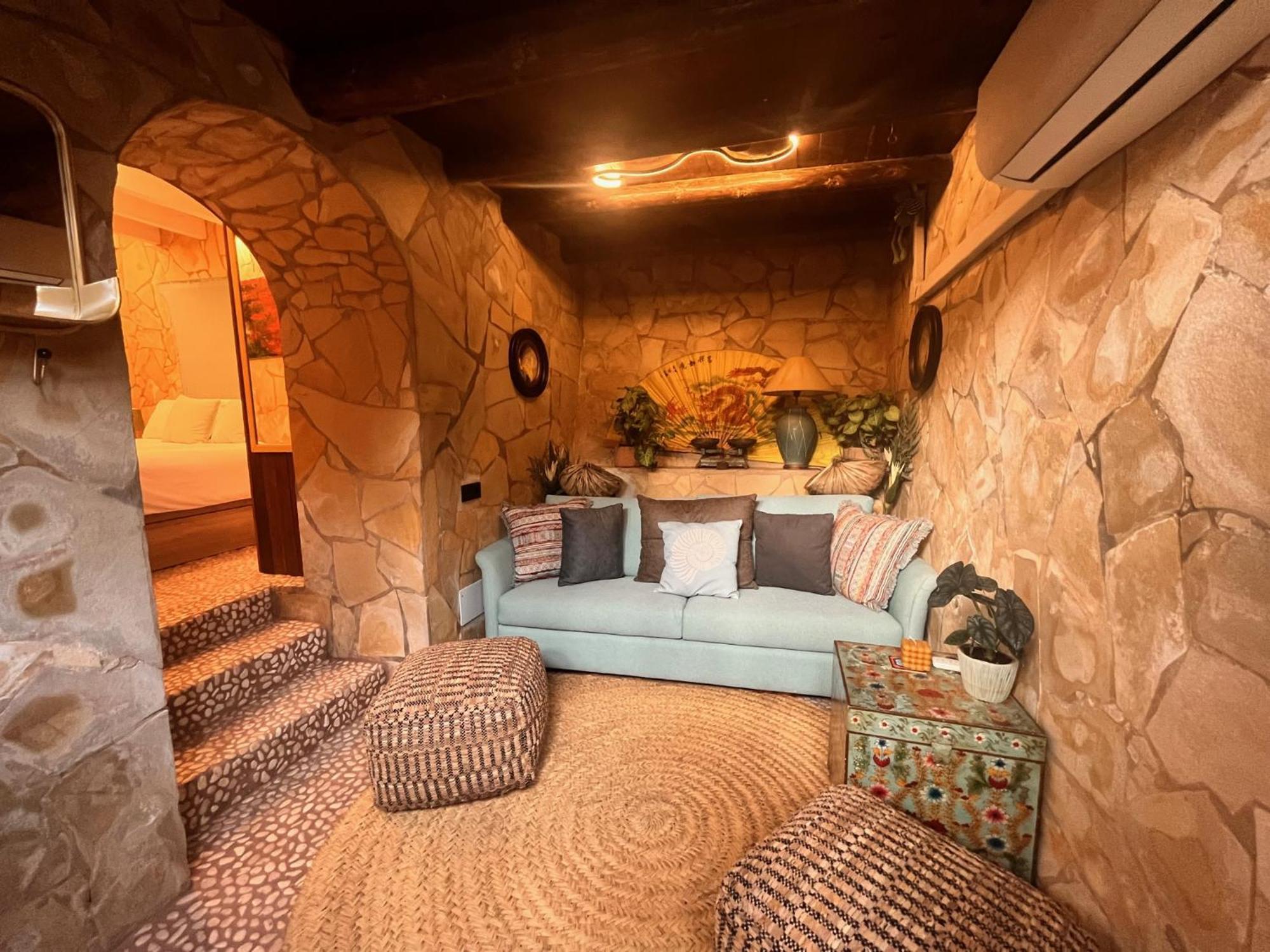 Boutique Hostal La Curandera De Salinas Sant Francesc de s'Estany Экстерьер фото