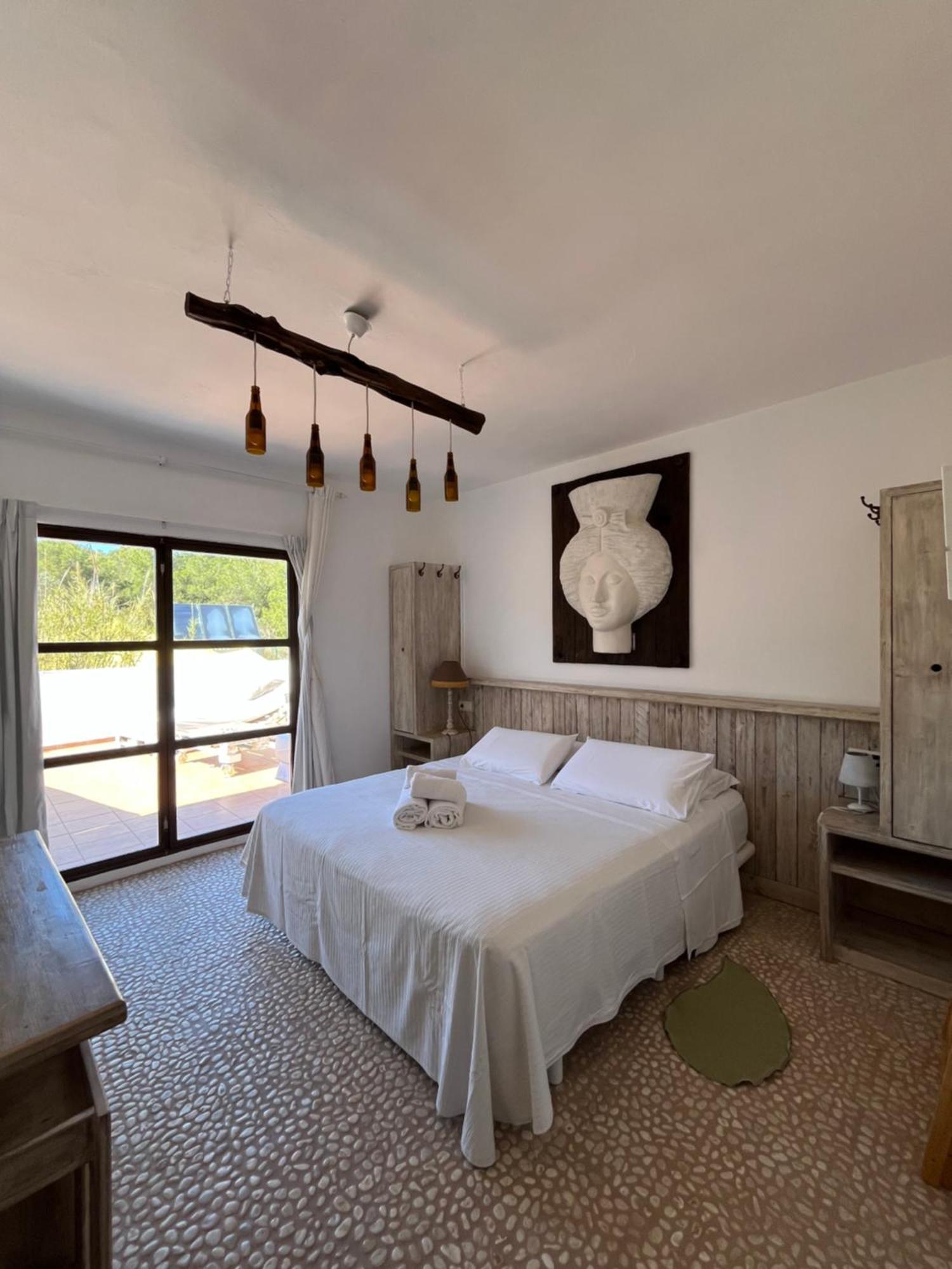 Boutique Hostal La Curandera De Salinas Sant Francesc de s'Estany Экстерьер фото